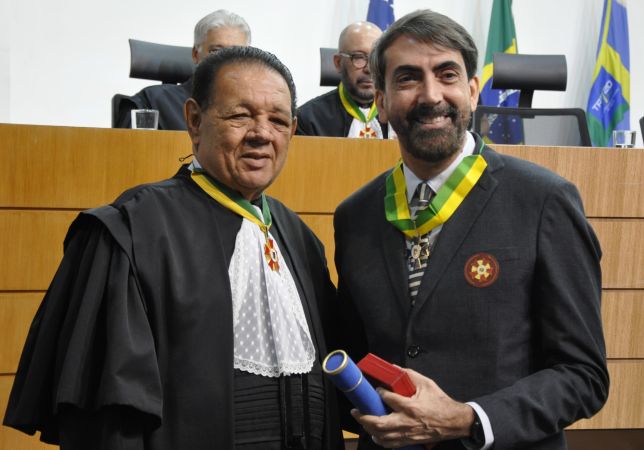 Imagem da galeria: CARLOS EVERTON SOUZA LISBOA_DIRETOR DE SECRETARIA DA 6 VARA DO TRABALHO DE ARACAJU.JPG